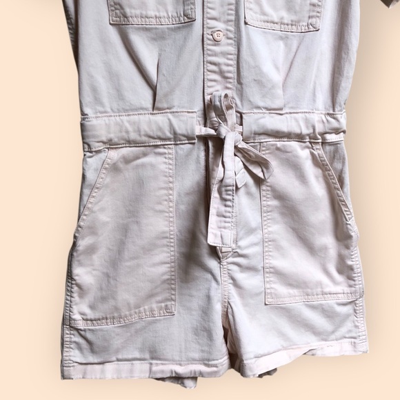 Levi’s Utility Tie Waist Romper Shorts One Piece Light Pink Button Front Women M - Picture 4 of 16